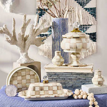 Load image into Gallery viewer, Mocha Check Curiosity Pot