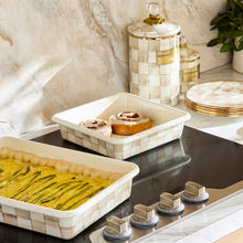 Load image into Gallery viewer, Mocha Check 8" Square Baking Pan