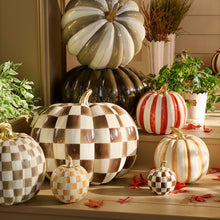 Load image into Gallery viewer, Mocha Check Medium Pumpkin