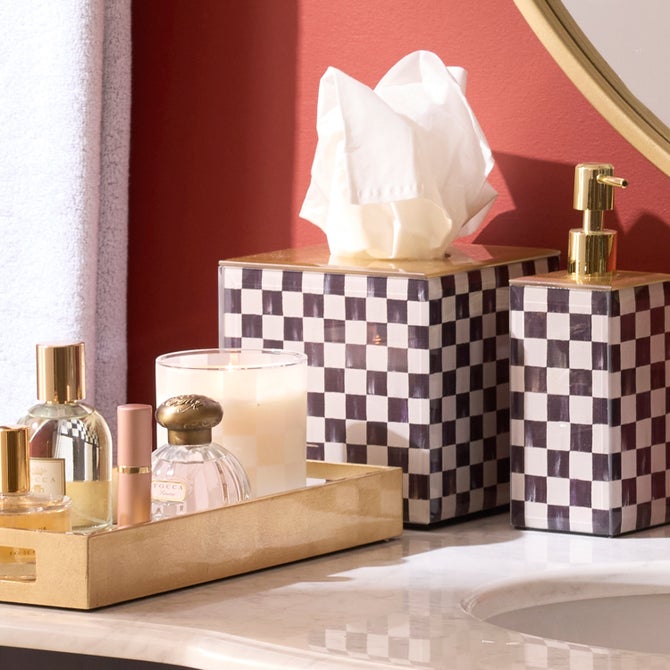 Courtly Check Glass Boutique Tissue Box Cover – Joyner Design Group