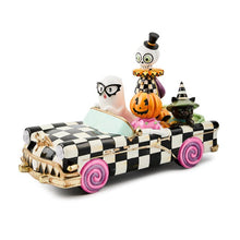 Load image into Gallery viewer, Trick or Treat Boo Family Car
