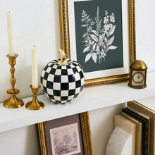 Load image into Gallery viewer, Courtly Check Glossy Small Pumpkin
