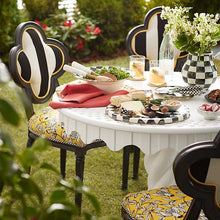 Load image into Gallery viewer, Courtly Check Salad Serving Set
