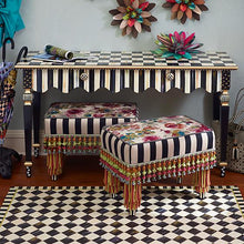 Load image into Gallery viewer, Courtly Check Floor Mat - 3&#39; x 5&#39;
